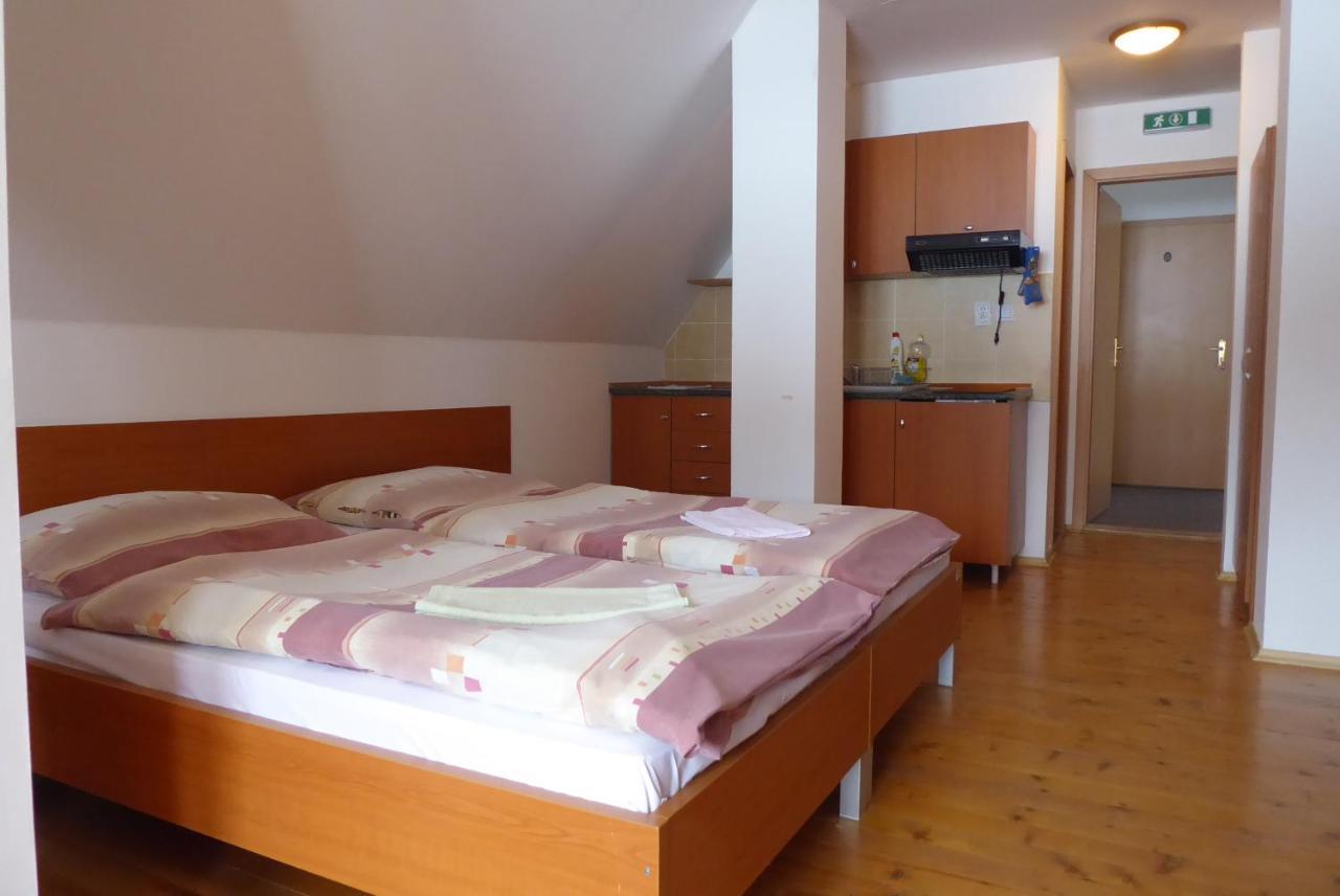 Ferienwohnung Tri Studnicky Štrbské Pleso Exterior foto