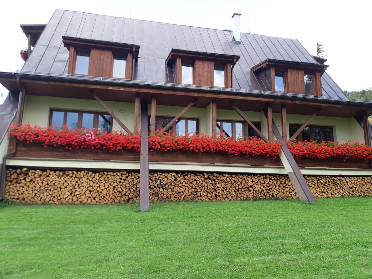 Ferienwohnung Tri Studnicky Štrbské Pleso Exterior foto